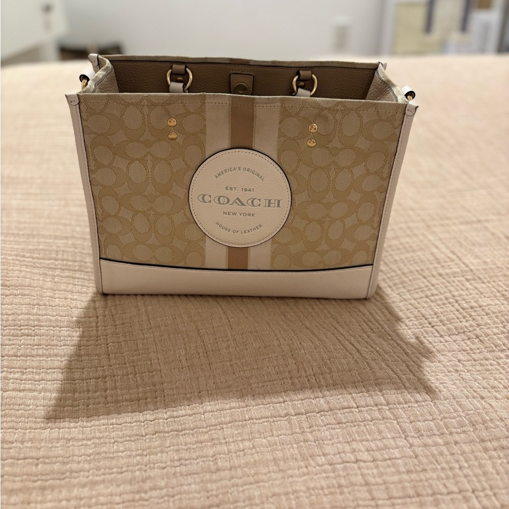 Coach Dempsey Tan and Cream Signature Tote - Picture 2 of 5